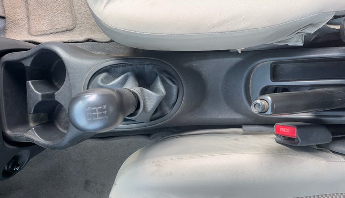 2014 Nissan Micra Active XV, Petrol, Manual, 1,45,363 km, Gear Lever