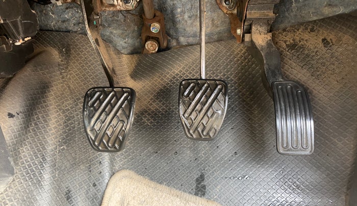 2014 Nissan Micra Active XV, Petrol, Manual, 1,45,363 km, Pedals