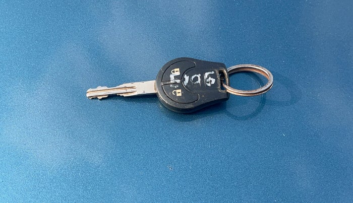 2014 Nissan Micra Active XV, Petrol, Manual, 1,45,363 km, Key Close Up