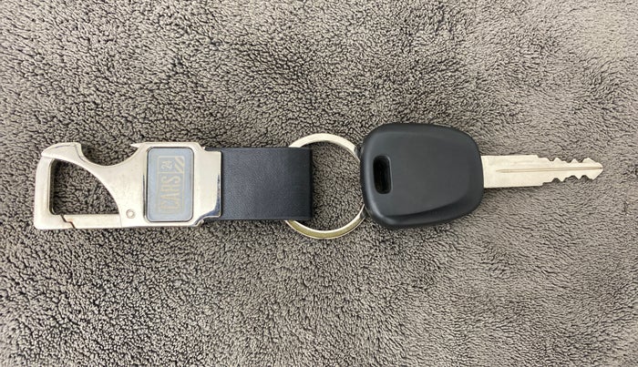 2019 Maruti Alto 800 LXI, Petrol, Manual, 16,380 km, Key Close Up