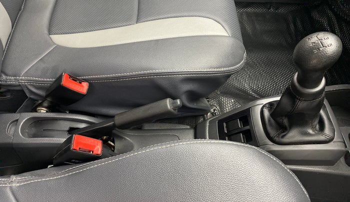 2019 Maruti Alto 800 LXI, Petrol, Manual, 16,380 km, Gear Lever