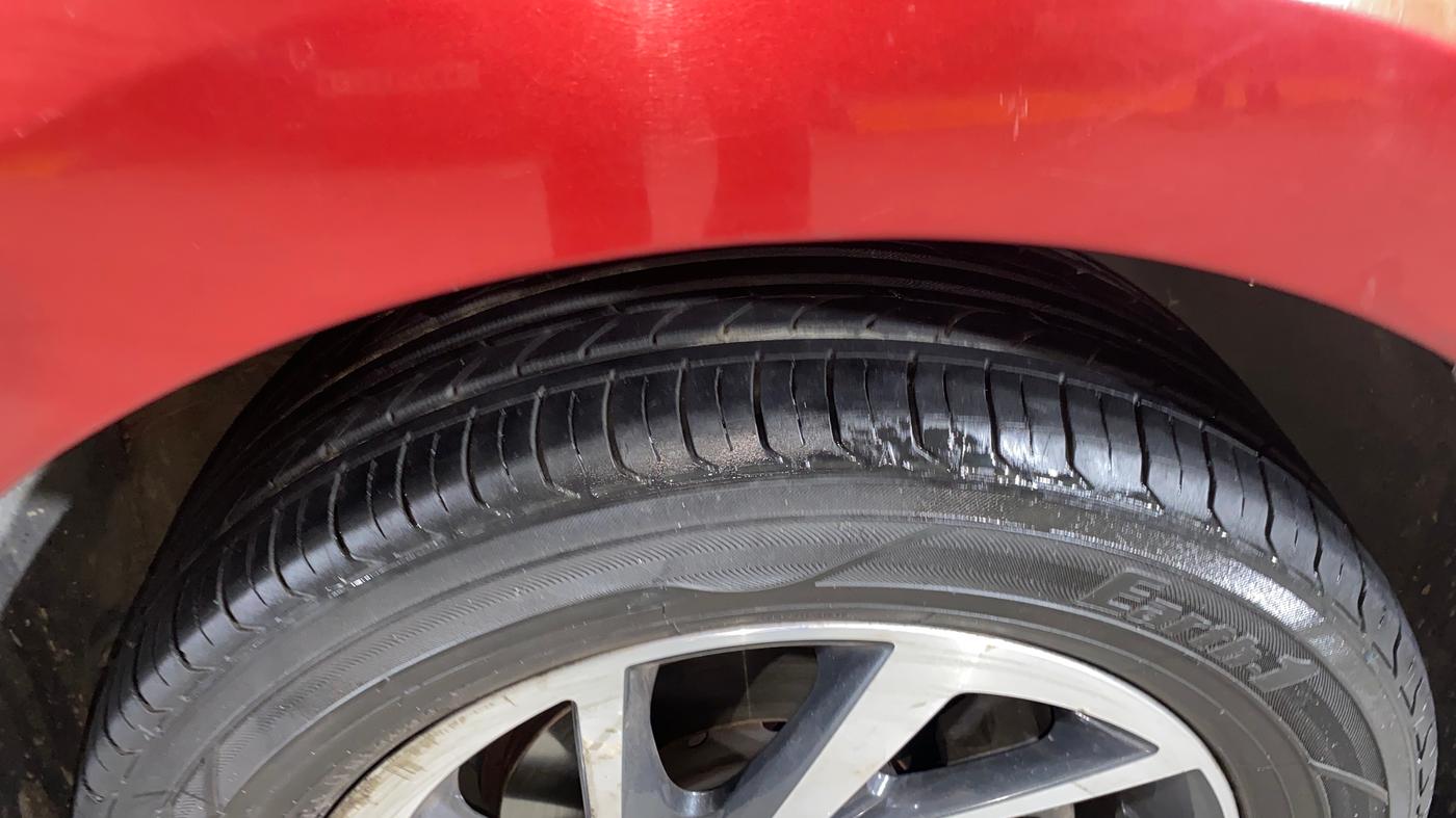 2019 Volkswagen Polo COMFORTLINE 1.0L MPI, Petrol, Manual, 78,749 km, Right Front Tyre Tread