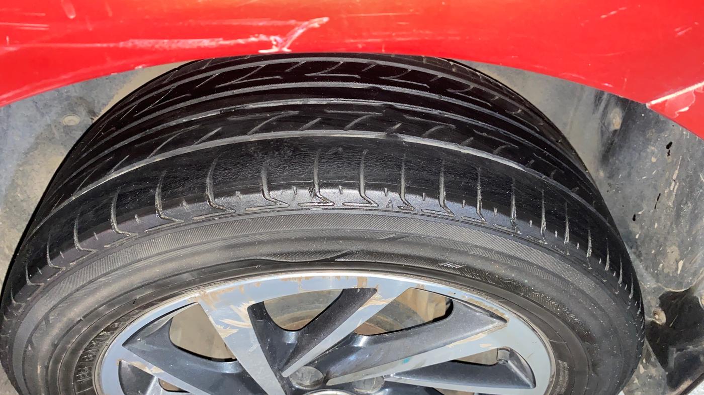 2019 Volkswagen Polo COMFORTLINE 1.0L MPI, Petrol, Manual, 78,749 km, Left Rear Tyre Tread