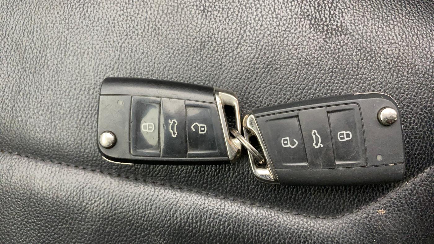2020 Volkswagen TIGUAN ALL SPACE 2.0 TSI, Petrol, Automatic, 25,509 km, Key Close Up