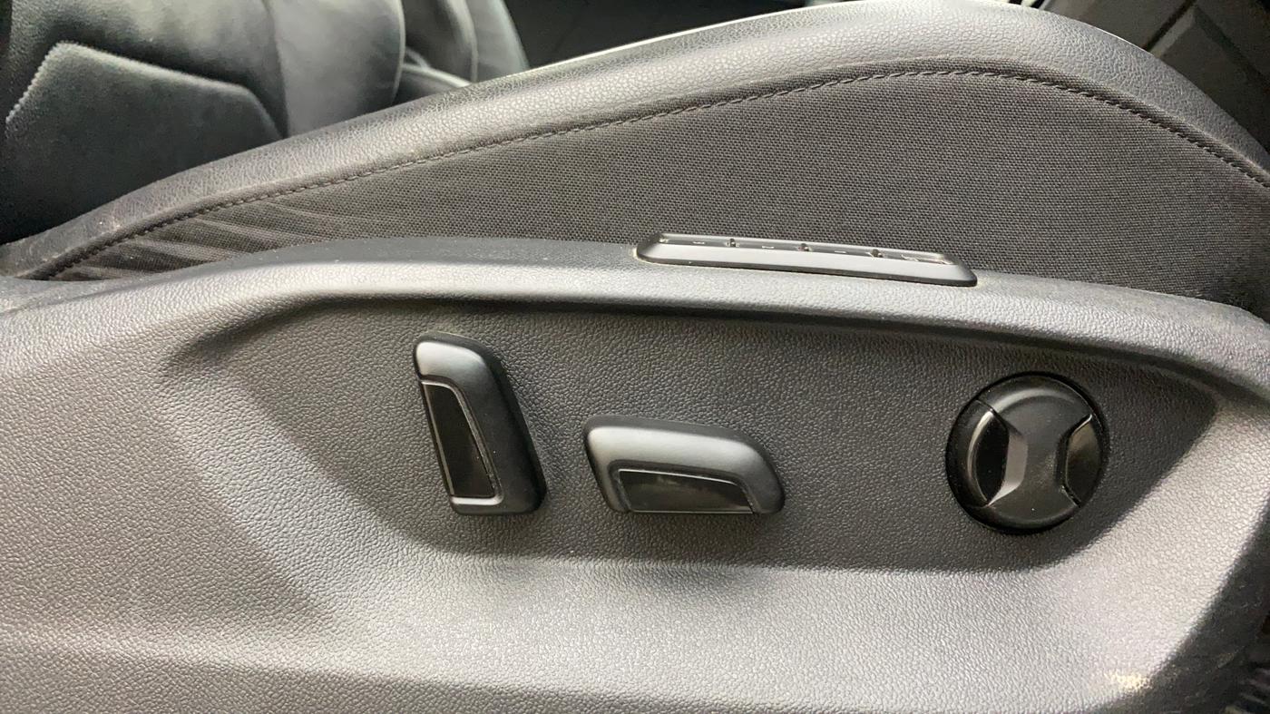 2020 Volkswagen TIGUAN ALL SPACE 2.0 TSI, Petrol, Automatic, 25,509 km, Driver Side Adjustment Panel