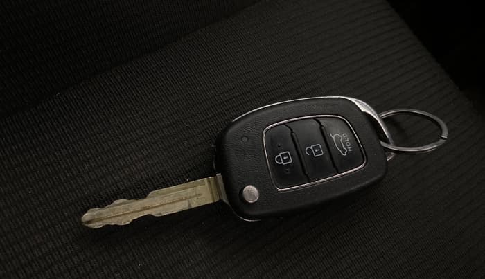 2021 Hyundai VENUE SX 1.0 TURBO, Petrol, Manual, 28,560 km, Key Close Up