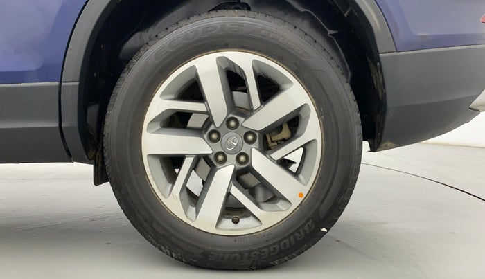 2021 Tata Safari XZA+  KRYOTEC, Diesel, Automatic, 45,865 km, Left Rear Wheel