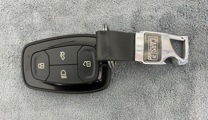 2021 Tata Safari XZA+  KRYOTEC, Diesel, Automatic, 45,865 km, Key Close Up