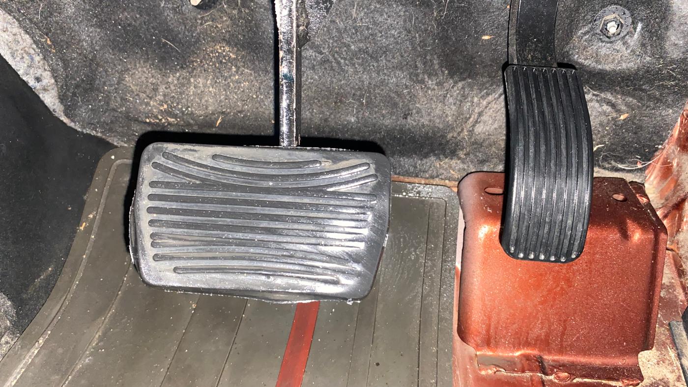 2021 Mahindra Thar LX PETROL HT 4WD AT, Petrol, Automatic, 55,979 km, Pedals
