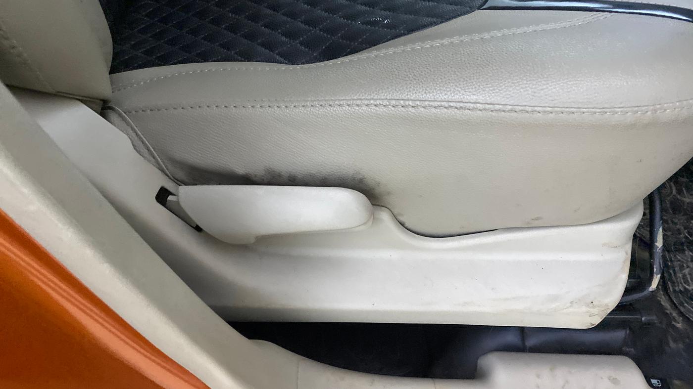 2018 Maruti Celerio ZXI AMT, Petrol, Automatic, 7,481 km, Driver Side Adjustment Panel