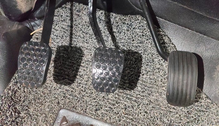 2022 Tata Tiago XT PETROL, Petrol, Manual, 21,841 km, Pedals