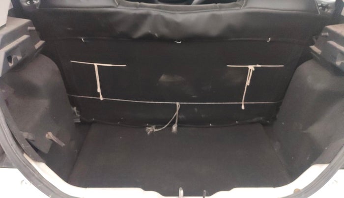 2022 Tata Tiago XT PETROL, Petrol, Manual, 21,841 km, Boot Inside