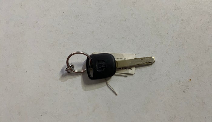 2019 Honda Amaze 1.2L I-VTEC S CVT, Petrol, Automatic, 46,284 km, Key Close Up