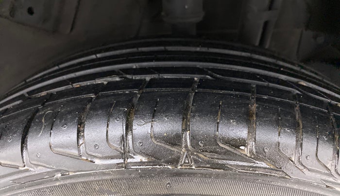 2022 Tata NEXON XZA PLUS DIESEL, Diesel, Automatic, 8,923 km, Left Rear Tyre Tread