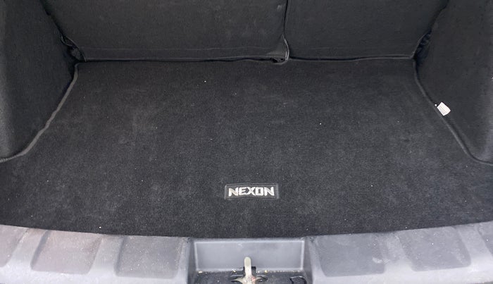 2022 Tata NEXON XZA PLUS DIESEL, Diesel, Automatic, 8,923 km, Boot Inside