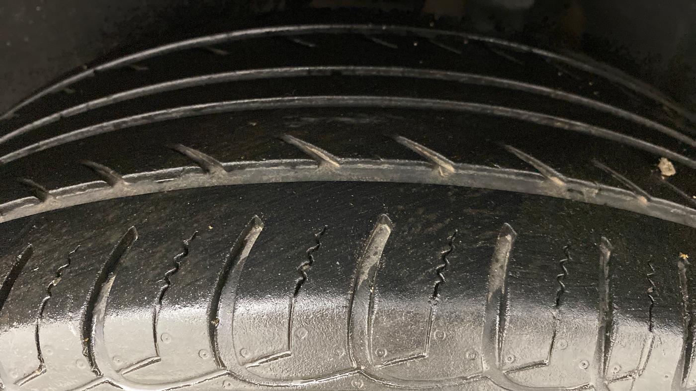 2019 Ford Ecosport 1.5 TITANIUM PLUS TI VCT AT, Petrol, Automatic, 42,815 km, Left Rear Tyre Tread