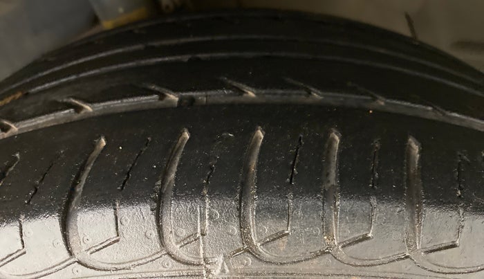 2019 Ford Ecosport 1.5 TITANIUM PLUS TI VCT AT, Petrol, Automatic, 42,815 km, Left Front Tyre Tread