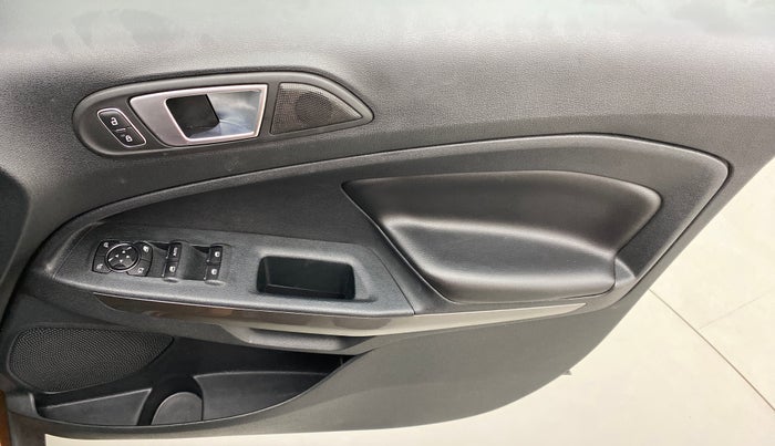 2019 Ford Ecosport 1.5 TITANIUM PLUS TI VCT AT, Petrol, Automatic, 42,815 km, Driver Side Door Panels Control