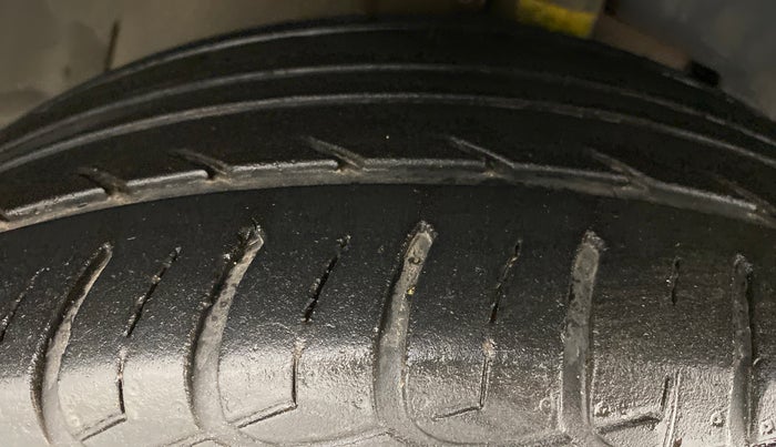 2019 Ford Ecosport 1.5 TITANIUM PLUS TI VCT AT, Petrol, Automatic, 42,815 km, Right Front Tyre Tread