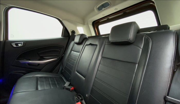 2019 Ford Ecosport 1.5 TITANIUM PLUS TI VCT AT, Petrol, Automatic, 42,815 km, Right Side Rear Door Cabin