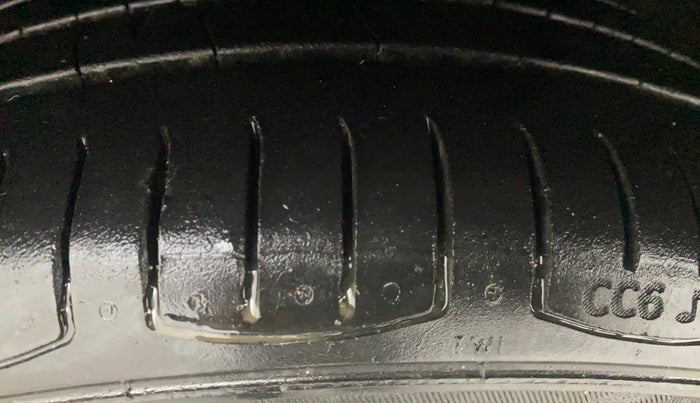 2017 Tata TIGOR XZ (O) PETROL, Petrol, Manual, 65,281 km, Left Front Tyre Tread