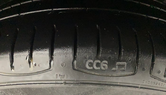 2017 Tata TIGOR XZ (O) PETROL, Petrol, Manual, 65,281 km, Right Front Tyre Tread