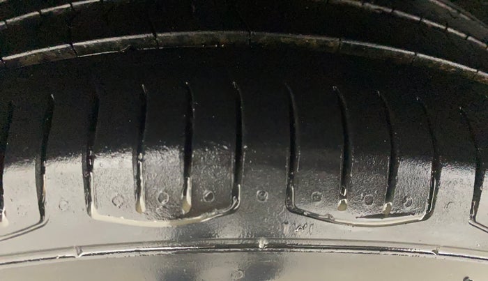 2017 Tata TIGOR XZ (O) PETROL, Petrol, Manual, 65,281 km, Right Rear Tyre Tread