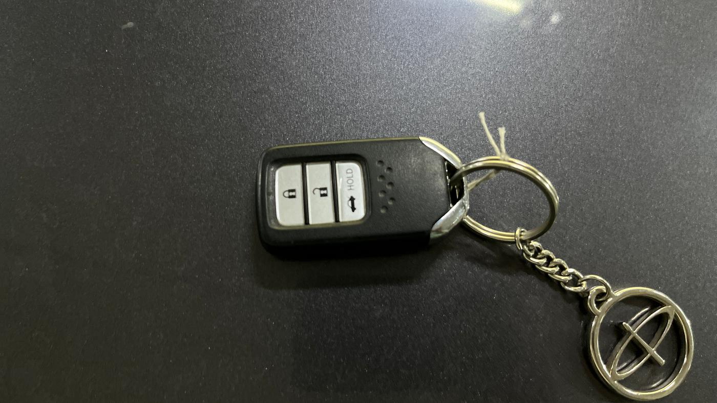 2019 Honda Amaze 1.2L I-VTEC VX, CNG, Manual, 92,394 km, Key Close Up