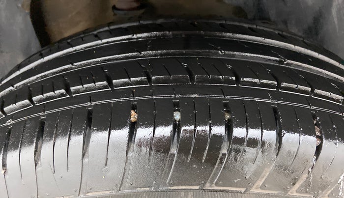 2020 Tata Harrier XM 2.0L Kryotec, Diesel, Manual, 17,974 km, Left Rear Tyre Tread