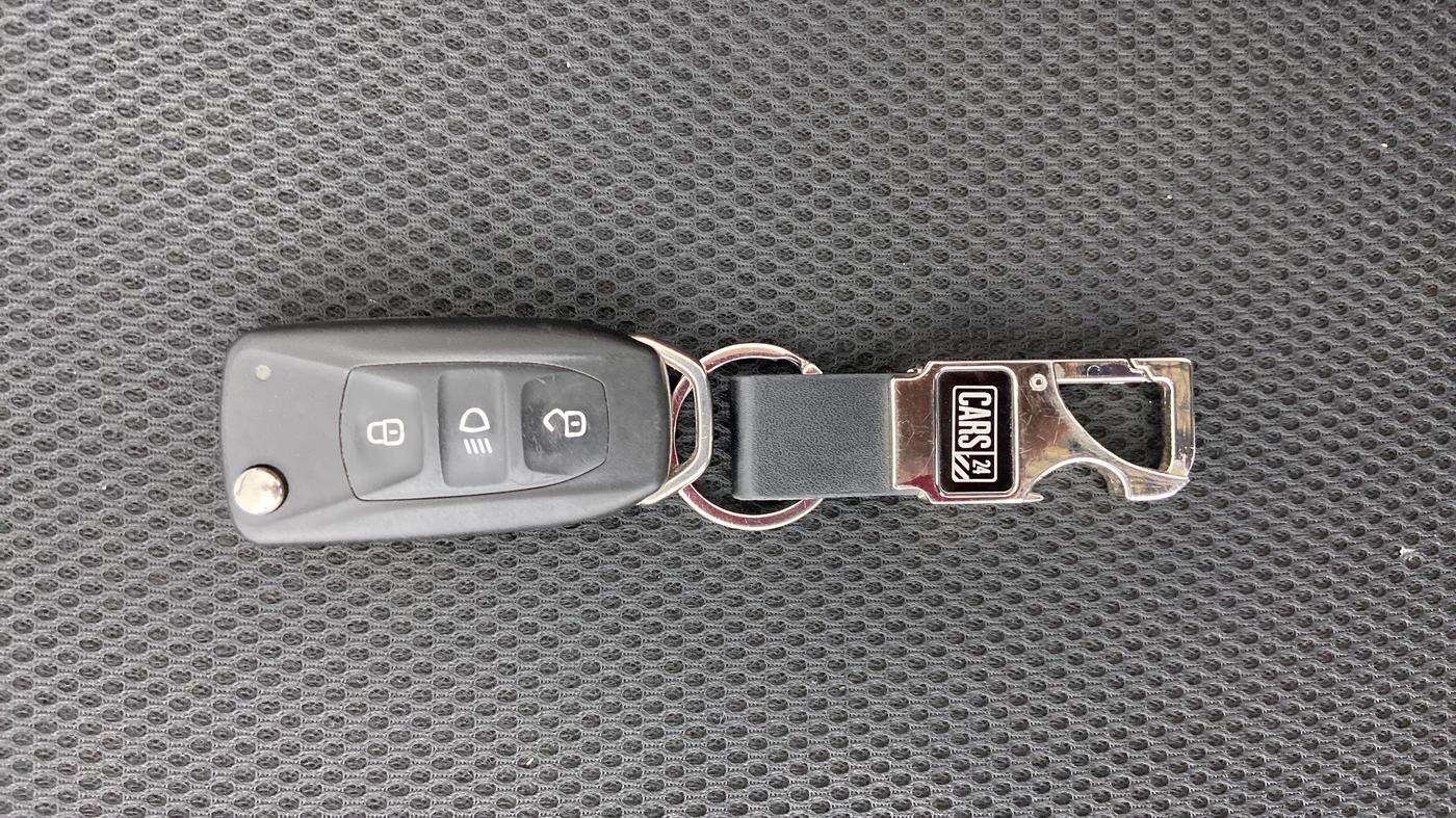 2020 Tata Harrier XM 2.0L Kryotec, Diesel, Manual, 17,974 km, Key Close up