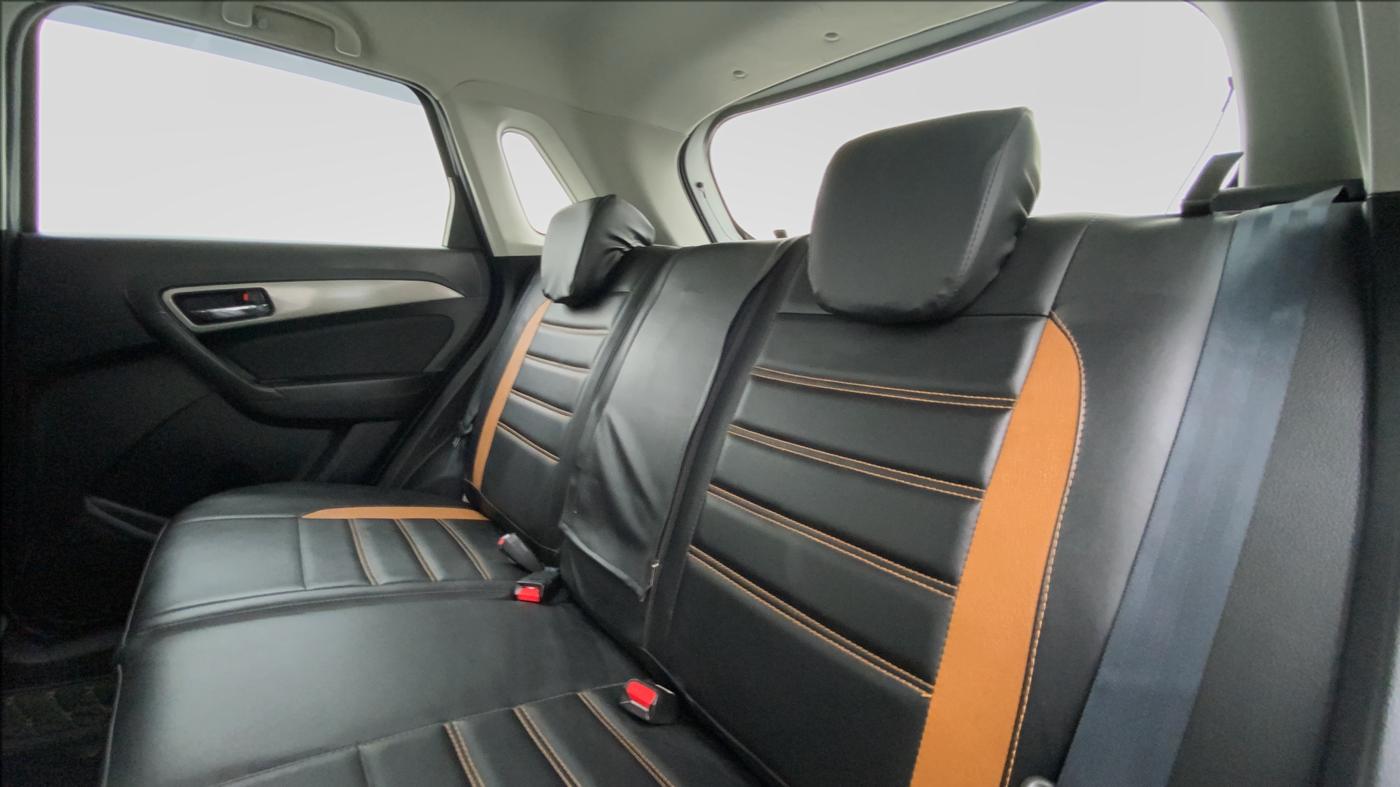 2019 Maruti Vitara Brezza ZDI AMT, Diesel, Automatic, 42,124 km, Right Side Rear Door Cabin