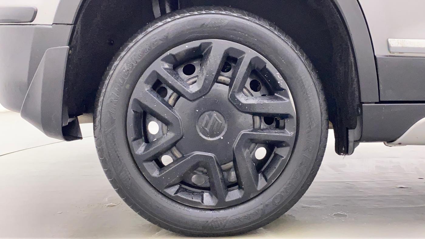 2019 Maruti Vitara Brezza ZDI AMT, Diesel, Automatic, 42,124 km, Right Rear Wheel