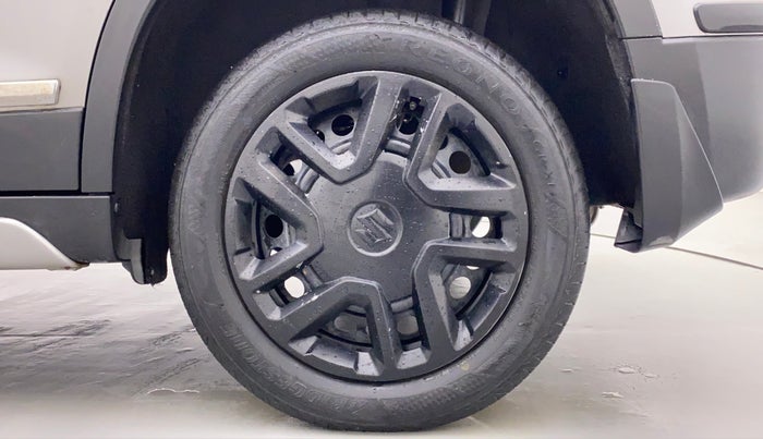 2019 Maruti Vitara Brezza ZDI AMT, Diesel, Automatic, 42,124 km, Left Rear Wheel