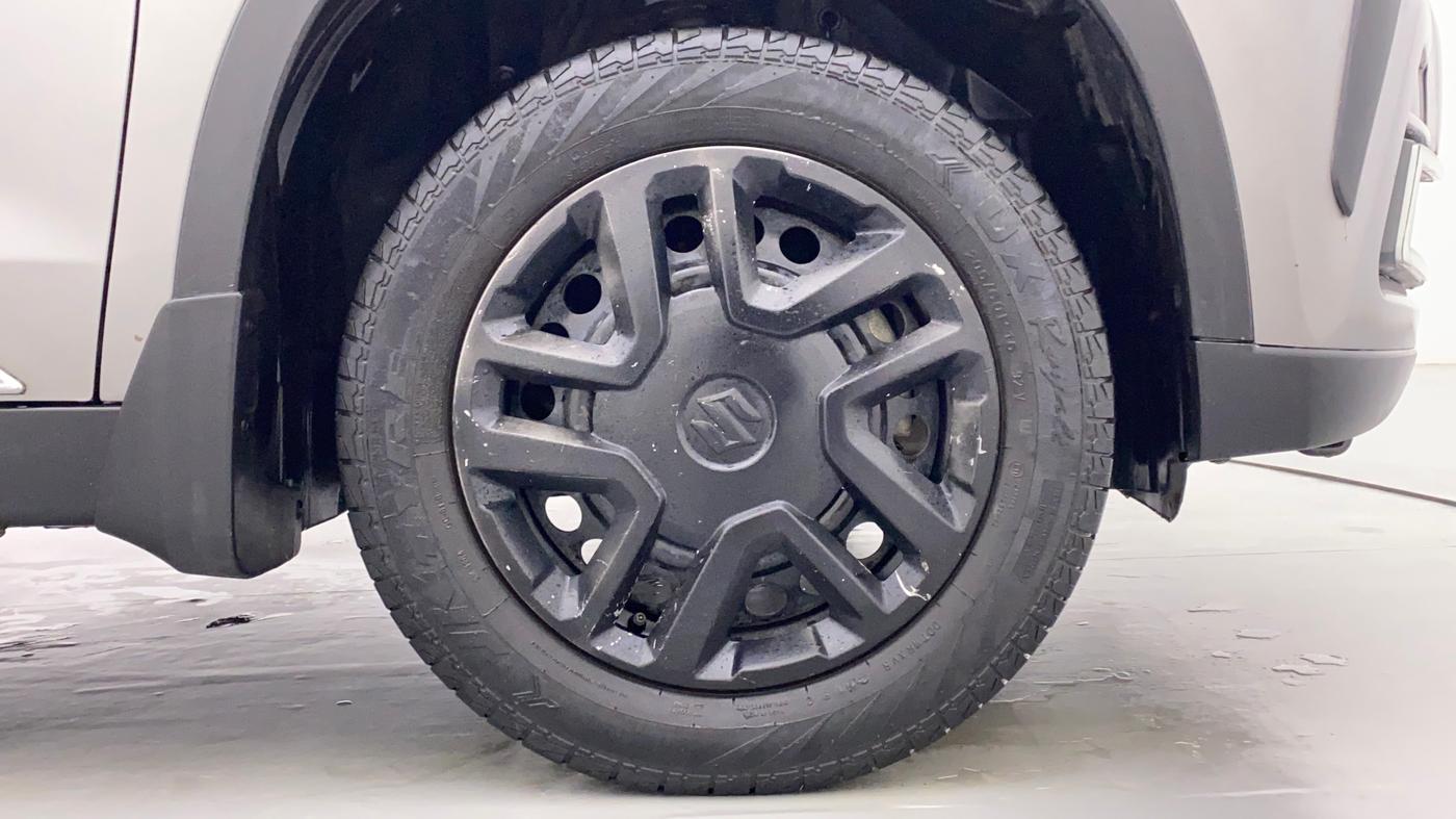 2019 Maruti Vitara Brezza ZDI AMT, Diesel, Automatic, 42,124 km, Right Front Wheel