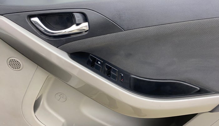 2019 Tata NEXON XZA PLUS PETROL, Petrol, Automatic, 39,750 km, Driver Side Door Panels Control