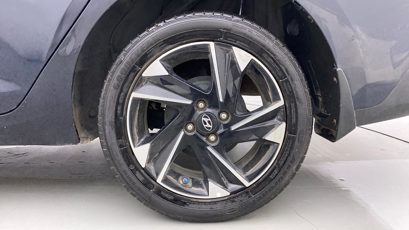 2020 Hyundai Verna SX (O) 1.5 CRDI, Diesel, Manual, 88,706 km, Left Rear Wheel