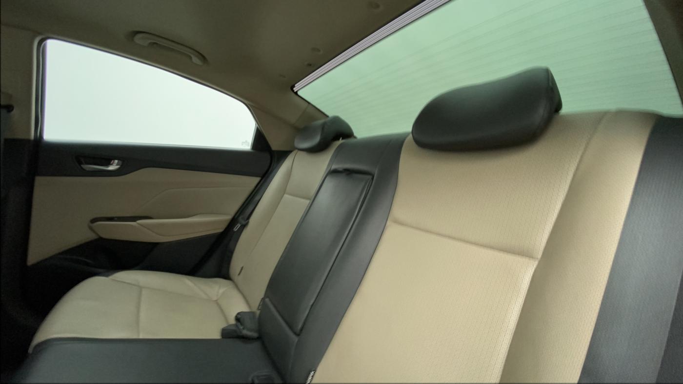 2020 Hyundai Verna SX (O) 1.5 CRDI, Diesel, Manual, 88,706 km, Right Side Rear Door Cabin