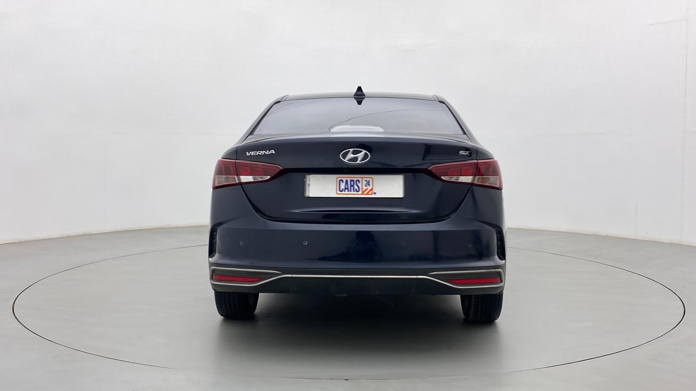 2020 Hyundai Verna SX (O) 1.5 CRDI, Diesel, Manual, 88,706 km, Back/Rear