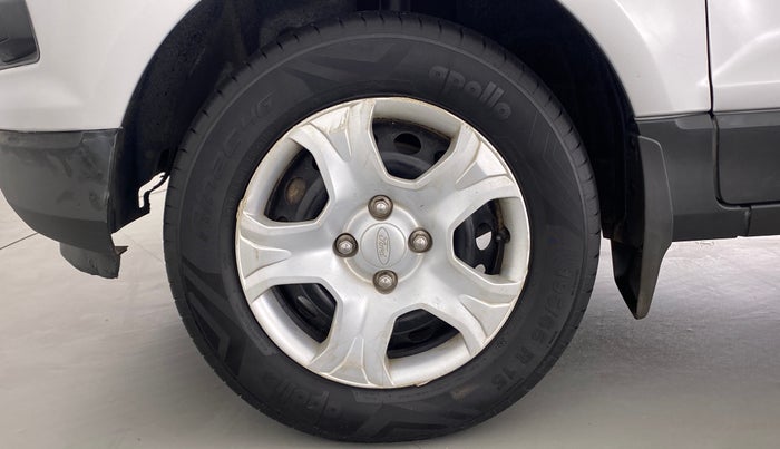 2015 Ford Ecosport 1.5AMBIENTE TI VCT, Petrol, Manual, 25,492 km, Left Front Wheel