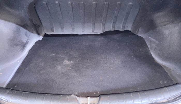 2018 Hyundai Verna 1.6 CRDI SX, Diesel, Manual, 1,20,885 km, Boot Inside