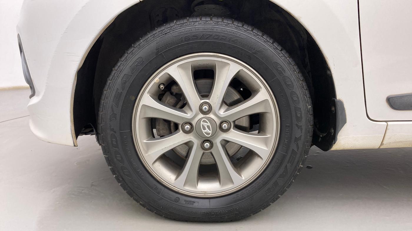 2015 Hyundai Grand i10 ASTA (O) 1.2 KAPPA VTVT, Petrol, Manual, 89,959 km, Left Front Wheel