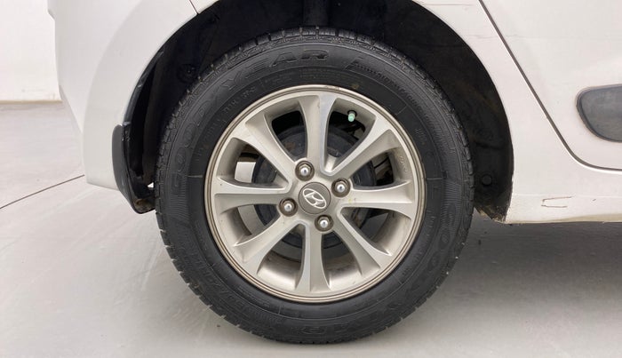 2015 Hyundai Grand i10 ASTA (O) 1.2 KAPPA VTVT, Petrol, Manual, 89,959 km, Right Rear Wheel