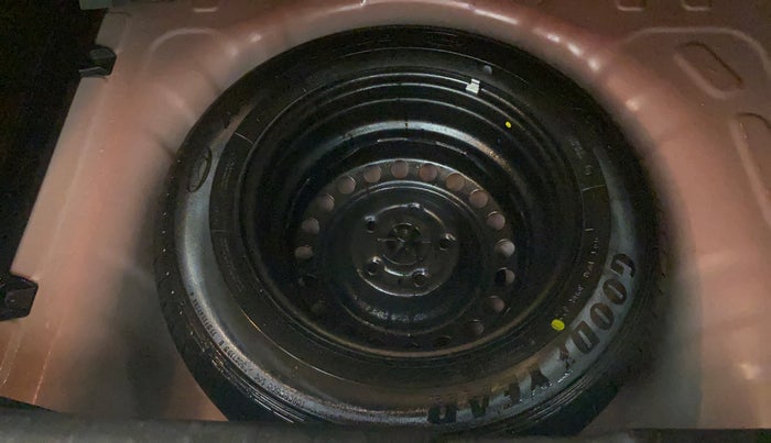 2021 KIA SONET HTX 1.5, Diesel, Manual, 47,370 km, Spare Tyre