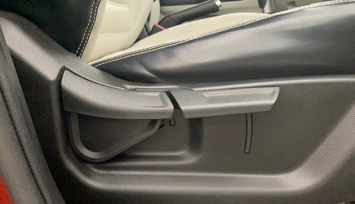 2021 KIA SONET HTX 1.5, Diesel, Manual, 47,370 km, Driver Side Adjustment Panel