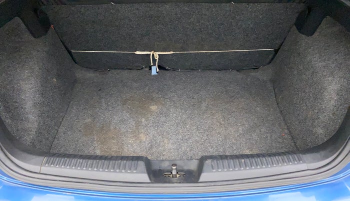 2017 Volkswagen Polo TRENDLINE 1.2L PETROL, Petrol, Manual, 92,205 km, Boot Inside