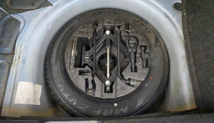 2017 Volkswagen Polo TRENDLINE 1.2L PETROL, Petrol, Manual, 92,205 km, Spare Tyre