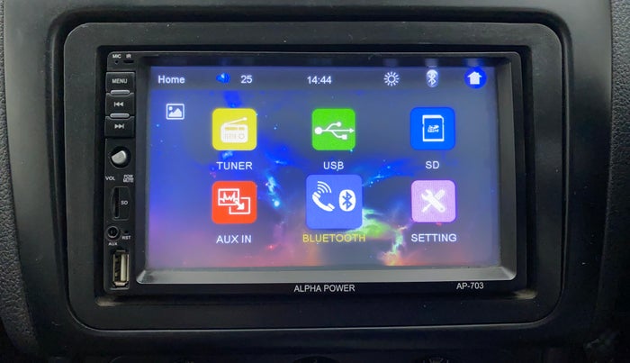 2017 Volkswagen Polo TRENDLINE 1.2L PETROL, Petrol, Manual, 92,205 km, Infotainment System