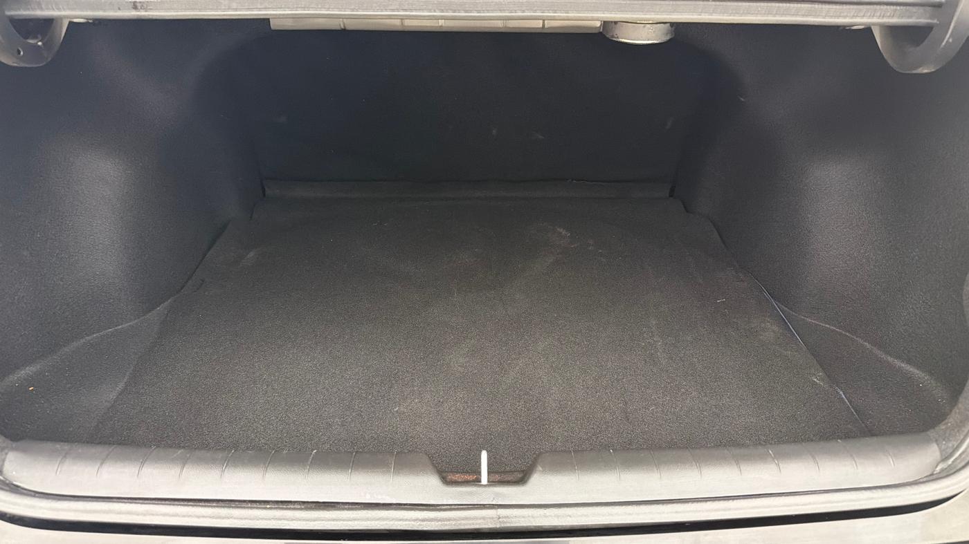 2024 Hyundai Verna SX(O) 1.5 MPI IVT , Petrol, Automatic, 11,741 km, Boot Inside