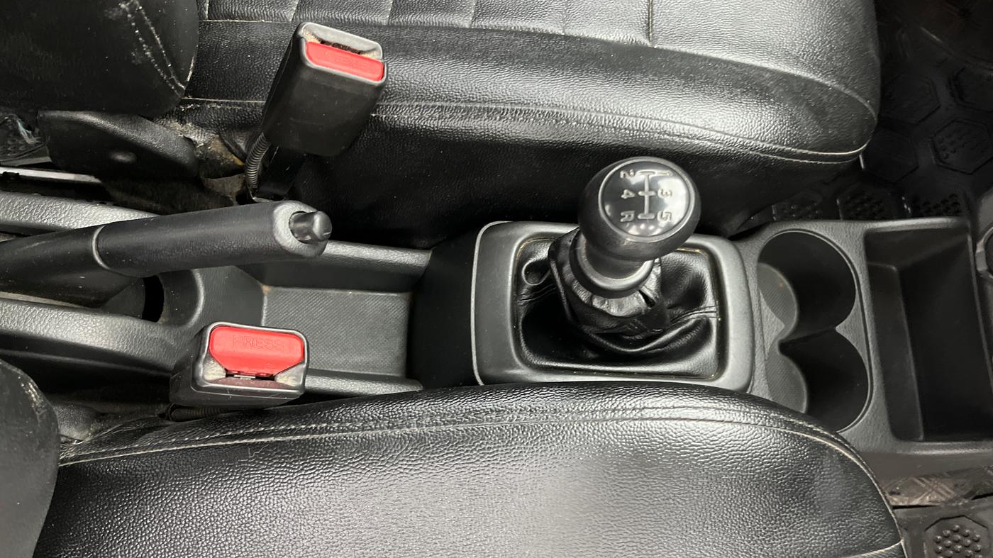2022 Maruti Alto K10 VXI, Petrol, Manual, 43,986 km, Gear Lever