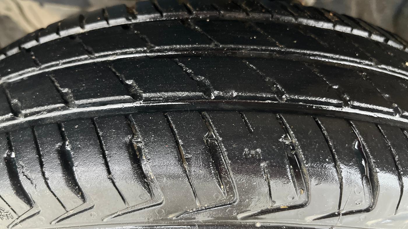 2022 Maruti Alto K10 VXI, Petrol, Manual, 43,986 km, Left Front Tyre Tread